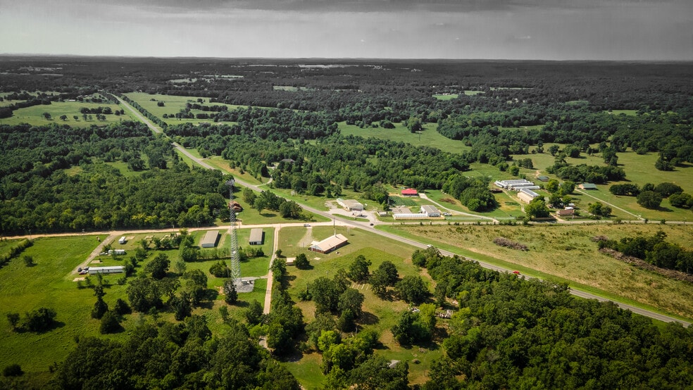 More Photos Of 7015 Highway 82, Tahlequah Convenience Store For Sale
