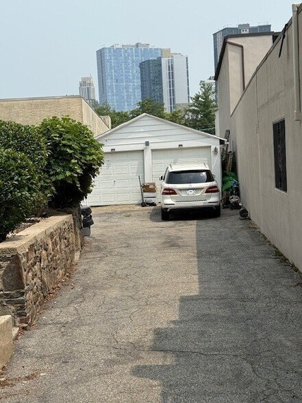 More Photos Of 31 Cliff St, New Rochelle Land For Sale