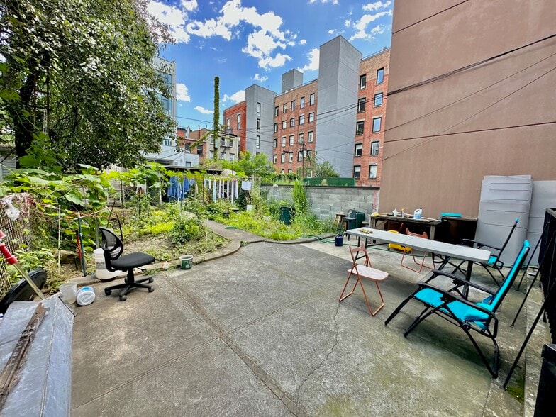 More Photos Of 157 N 5th St, Brooklyn Apartments For Sale
