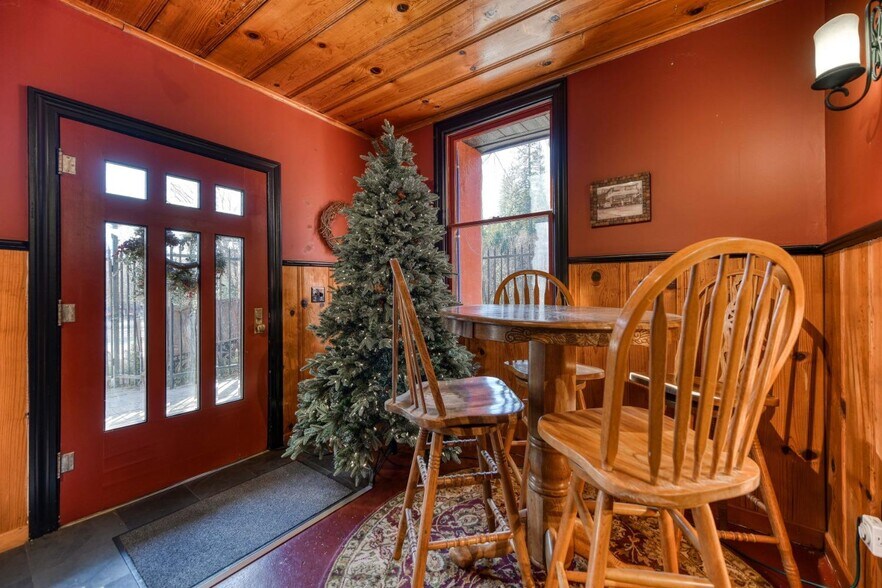 More Photos Of 21335 Consolation Rd, Volcano Storefront Retail Office For Sale