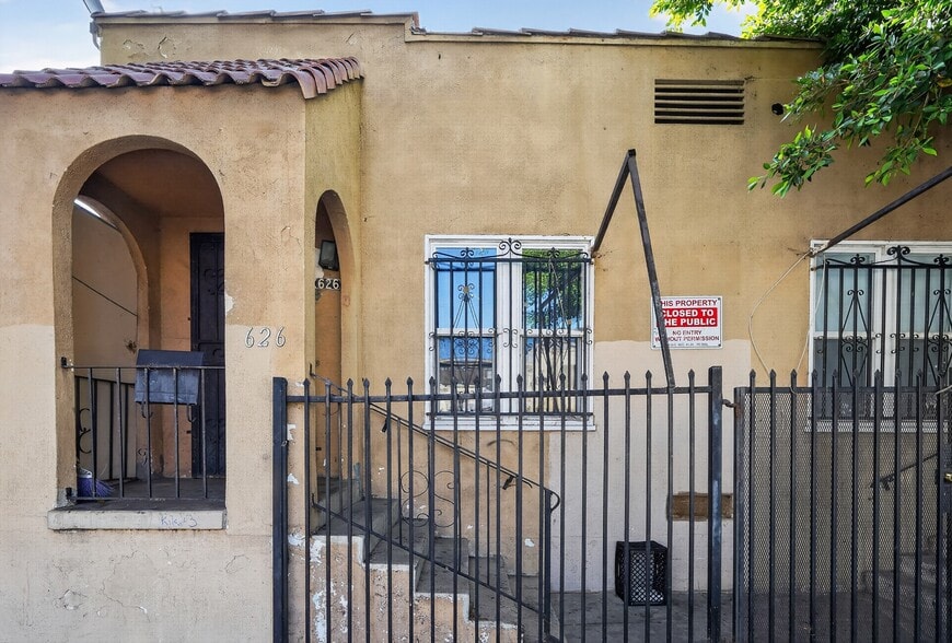 More Photos Of 620-628 N Fickett St, Los Angeles Apartments For Sale