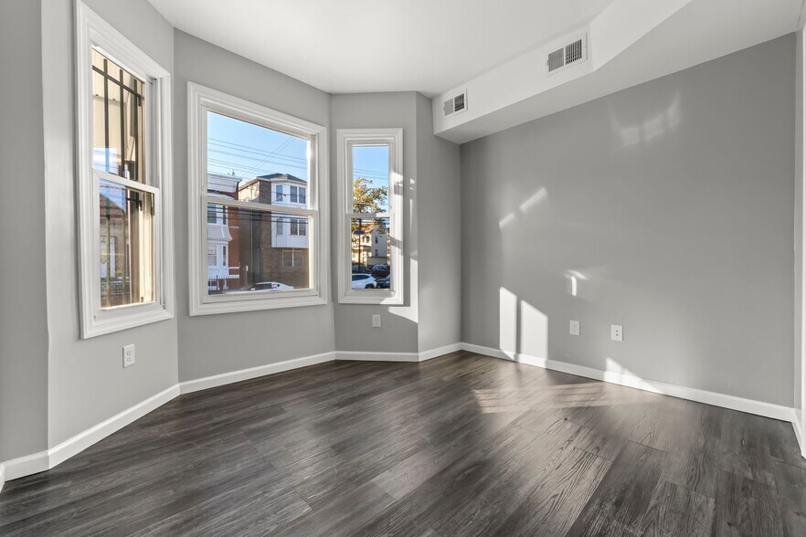 More Photos Of 168 Sherman Ave, Newark Apartments For Sale