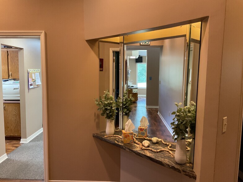 More Photos Of 1666 S Forest Ave, Luverne Medical For Sale