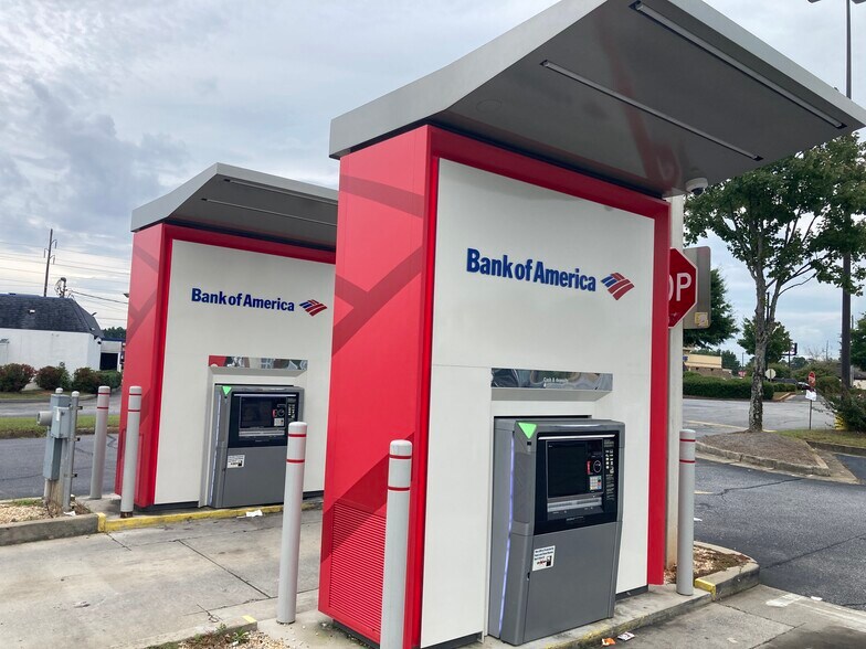 More Photos Of 7520-7587 Highway 85, Riverdale General Retail For Lease