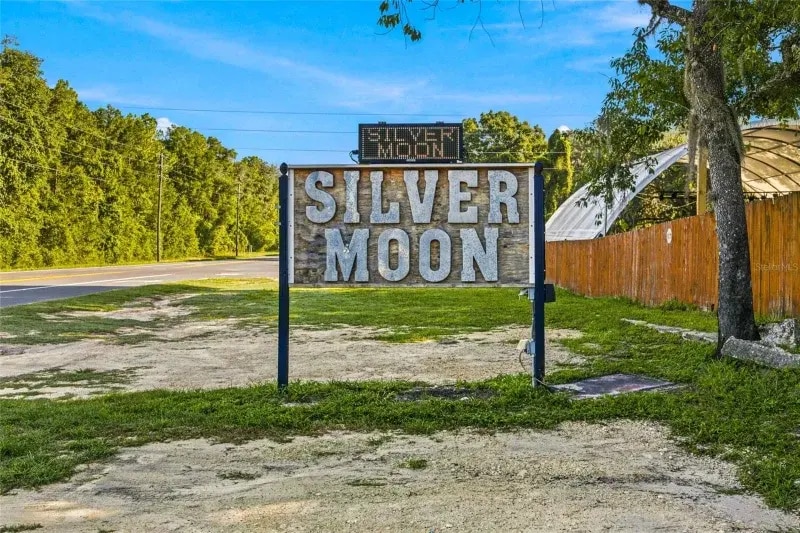 More Photos Of 3025 S US Highway 41, Dunnellon Restaurant For Sale