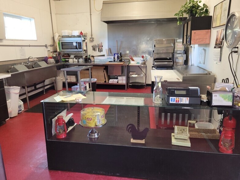 More Photos Of 14724 Hornbrook rd, Hornbrook Restaurant For Sale