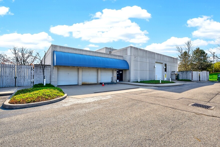 More Photos Of 1875 Founders Dr, Dayton Warehouse For Sale