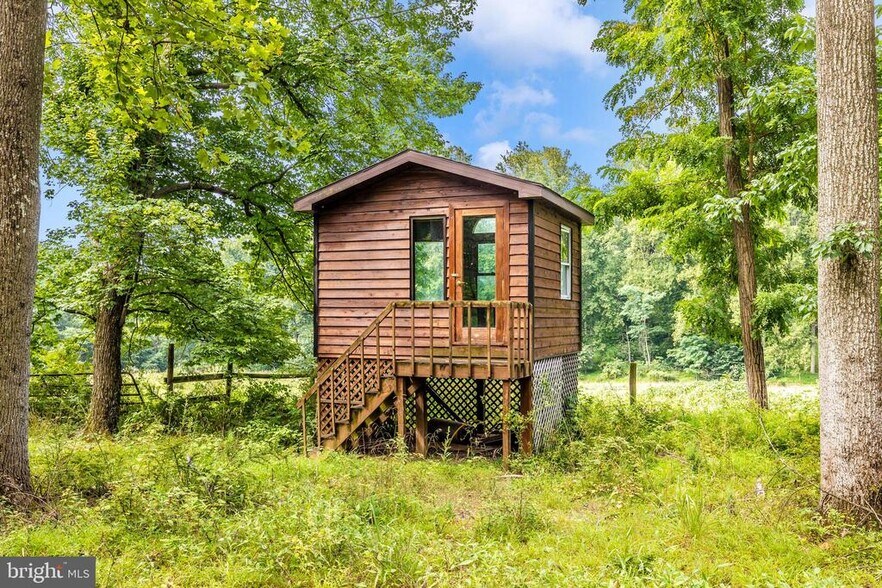 More Photos Of 11915 Cove Rd, Clear Spring Land For Sale