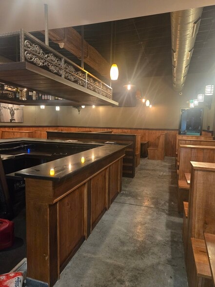 More Photos Of 1386 N Fremont Ave, Baltimore Restaurant For Lease