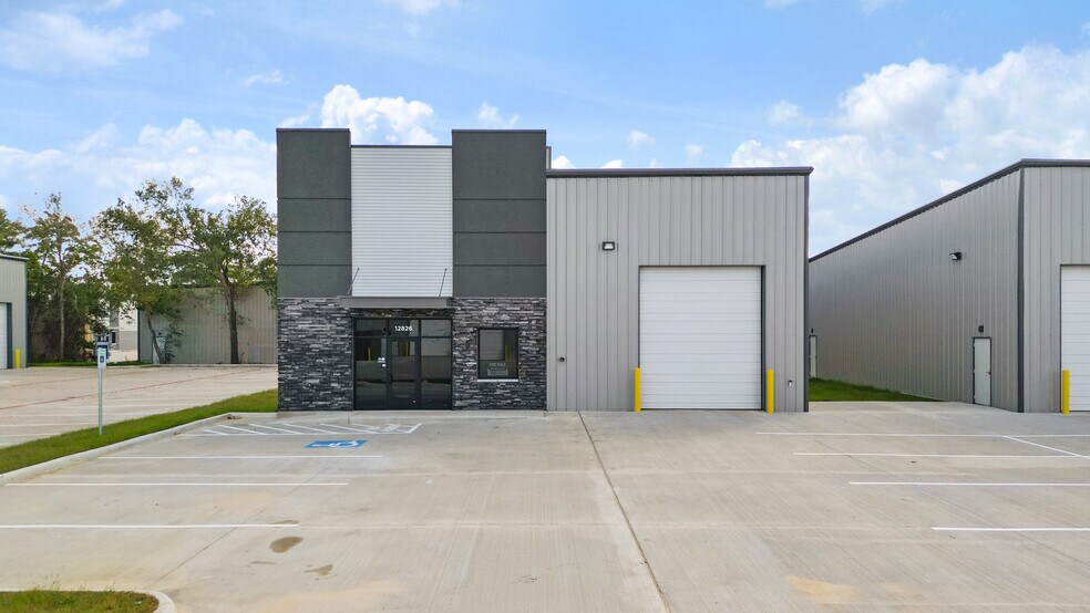 More Photos Of 12826 Cypress Valley Rd, Cypress Warehouse For Sale