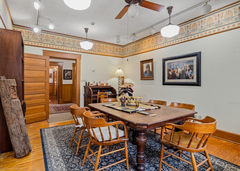 More Photos Of 204 W Central Ave, Fort Worth Office Residential For Sale