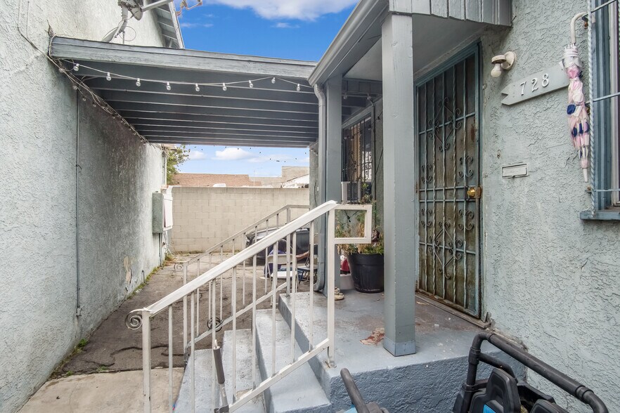 More Photos Of 726 W Imperial Hwy, Los Angeles Apartments For Sale