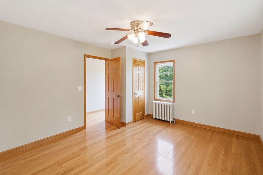 More Photos Of 1015 PA-390, Greentown Hospitality For Sale