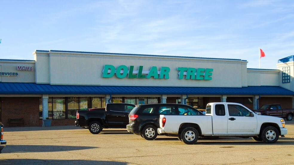 More Photos Of 901 W Morton Ave, Jacksonville Storefront For Lease