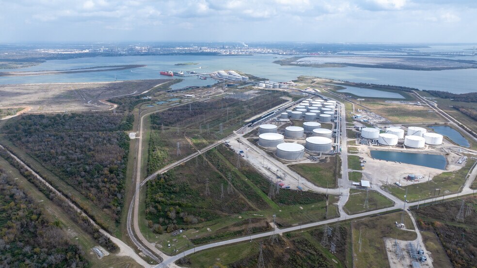 More Photos Of 2012 Miller Cut Off Rd, La Porte Land For Lease