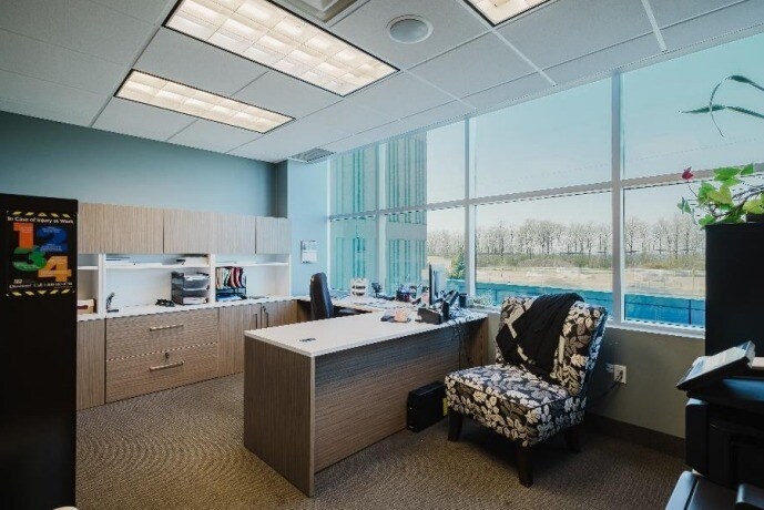 More Photos Of 1180 S Service Rd, Hamilton Manufacturing For Sale