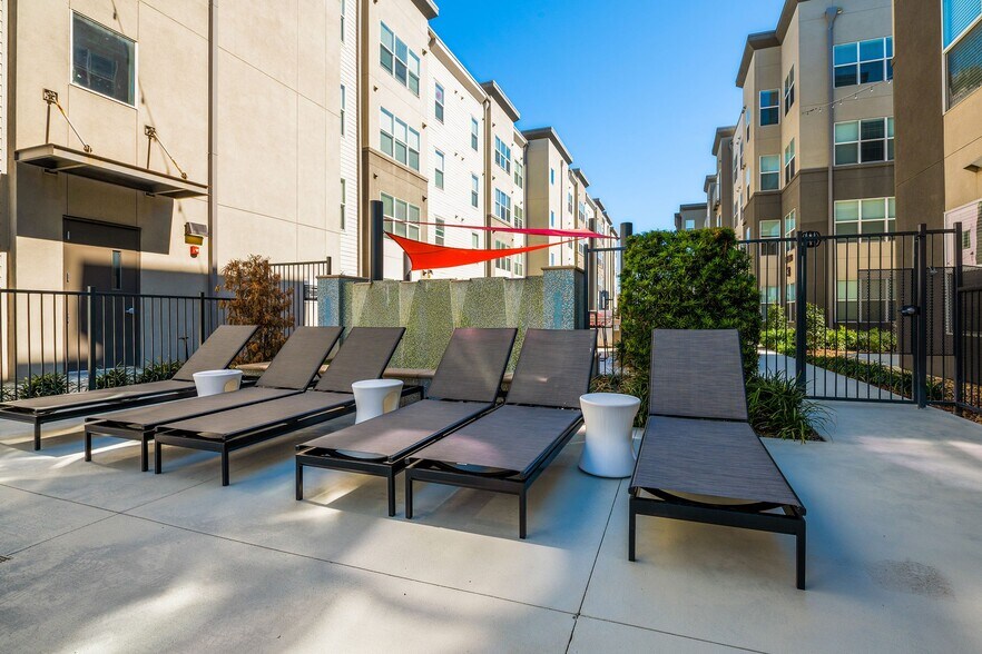 More Photos Of 5600 Smu Blvd, Dallas Apartments For Lease