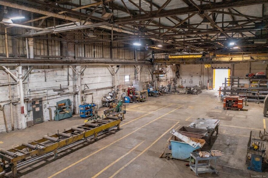 More Photos Of 30 Harris St, Putnam Warehouse For Sale
