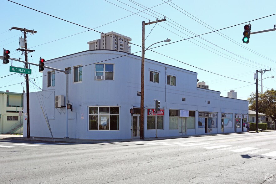 Primary Photo Of 841-847 McCully St, Honolulu Freestanding For Lease