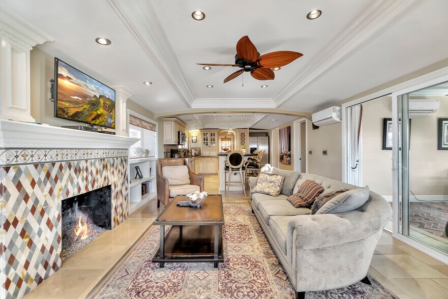 More Photos Of 150 Cress St, Laguna Beach Apartments For Sale