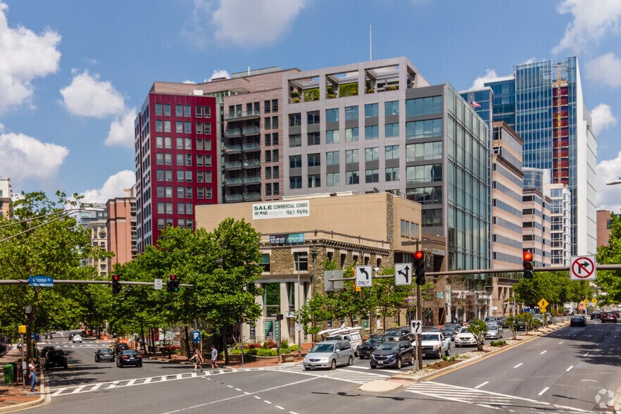 More Photos Of 7500 Wisconsin Ave, Bethesda Office For Lease