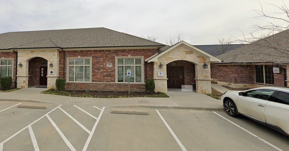 More Photos Of 8668 John Hickman Pky, Frisco Medical For Lease