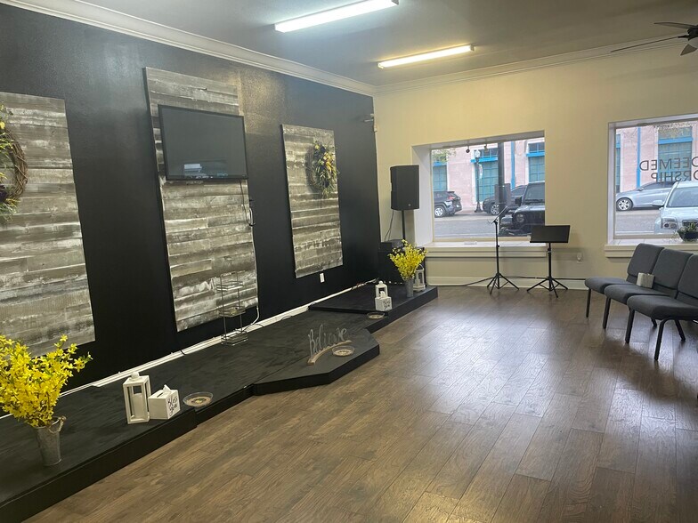 More Photos Of 465 E Main St, Bartow Medical For Sale