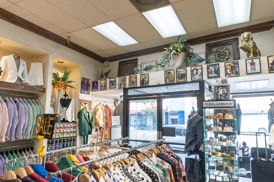 More Photos Of 818 S Los Angeles St, Los Angeles General Retail For Sale