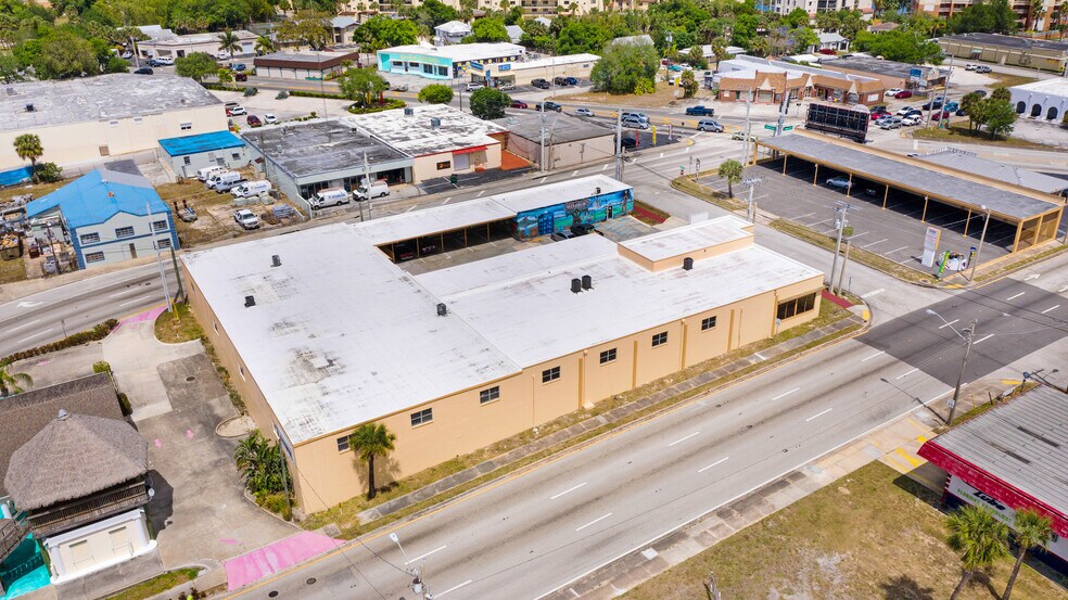 More Photos Of 117-137 Hughlett Ave, Cocoa General Retail For Sale