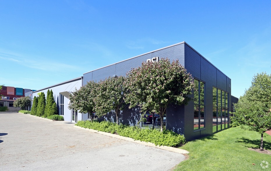 More Photos Of 349-363 W Nationwide Blvd, Columbus Office For Lease