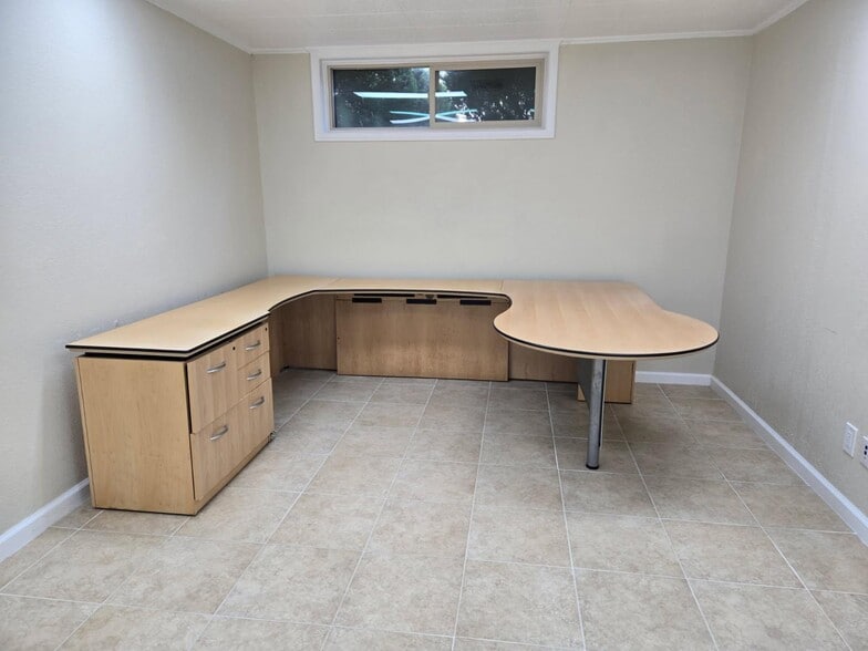 More Photos Of 1142-1148 Walker Rd, Great Falls Medical For Sale