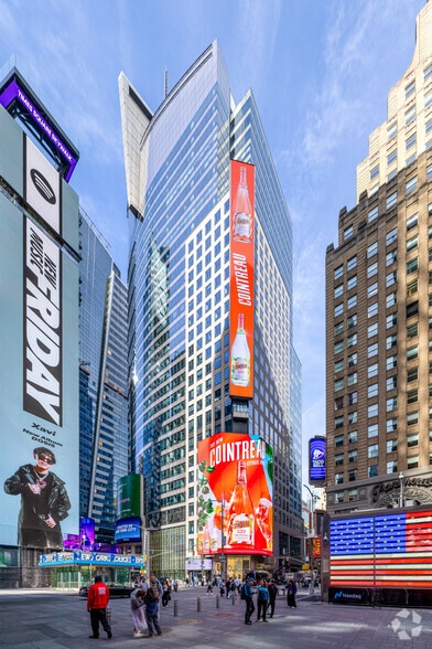 More Photos Of 3 Times Sq, New York Office For Lease