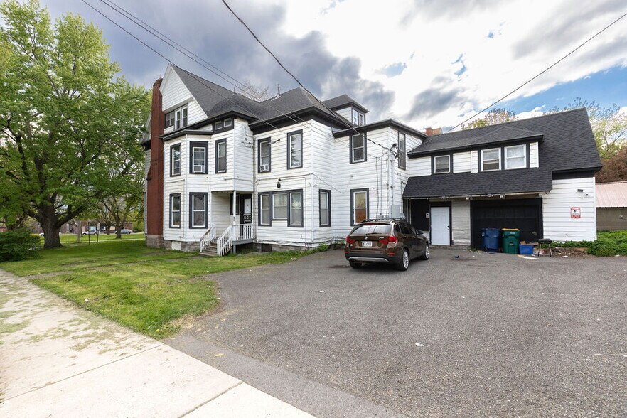More Photos Of 900 N Alvord St, Syracuse Apartments For Sale