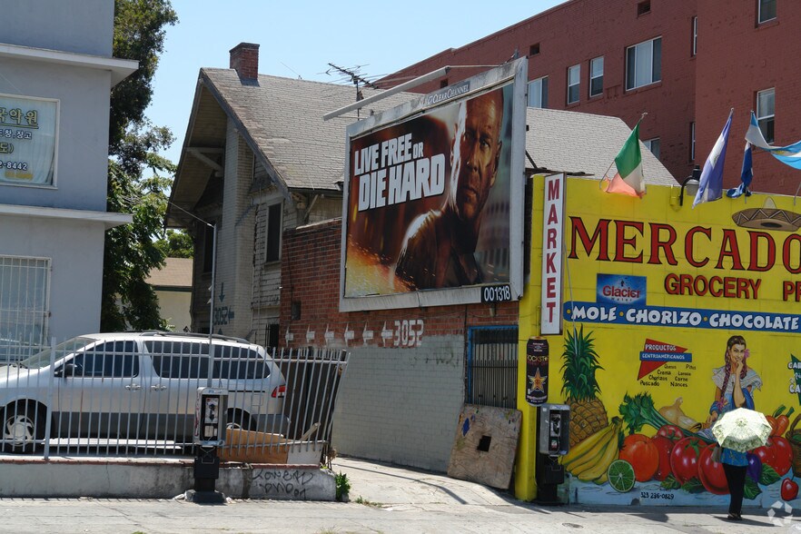 Primary Photo Of 3052 W 7th St, Los Angeles Apartments For Sale