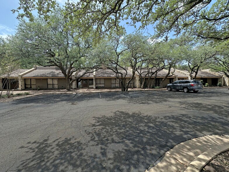 More Photos Of 8400 MoPac Expy N, Austin Office For Lease