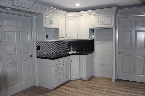 More Photos Of 5008 W Linebaugh Ave, Tampa Flex For Lease