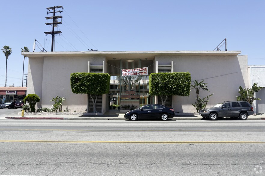 More Photos Of 2425 E Slauson Ave, Huntington Park Office For Lease