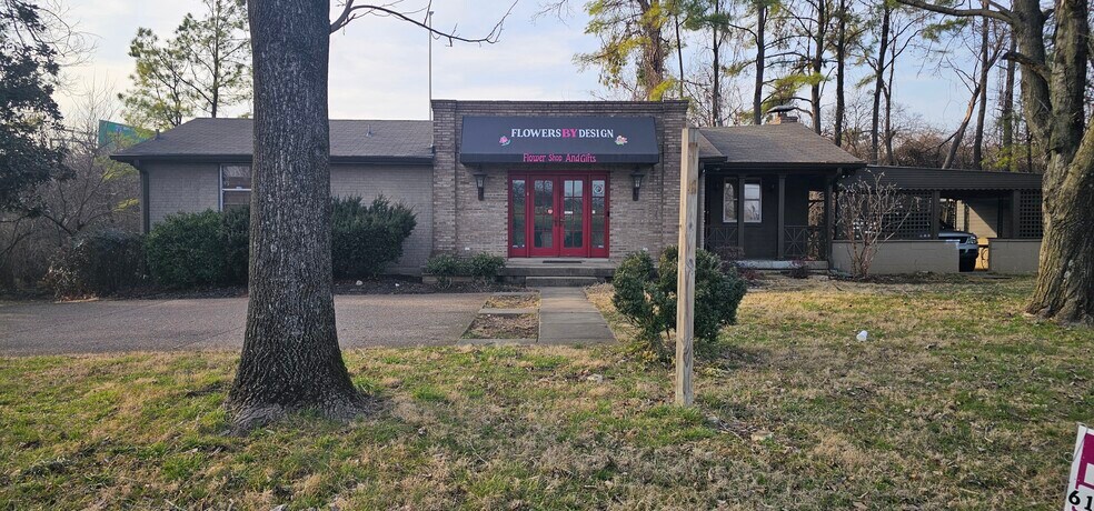 More Photos Of 2709 Bransford Ave, Nashville Office Residential For Sale