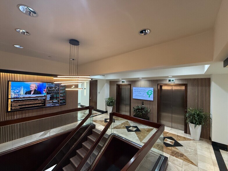 More Photos Of 11300 US Highway 1, Palm Beach Gardens Medical For Lease