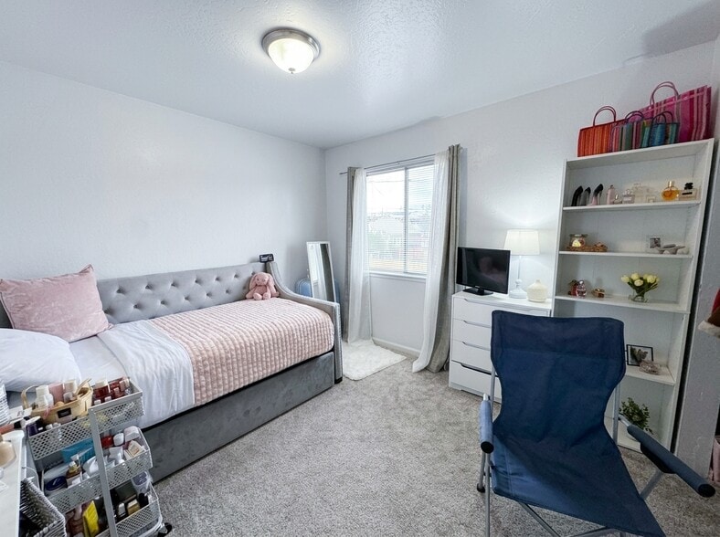 More Photos Of 429 10th St, Sparks Multifamily For Sale