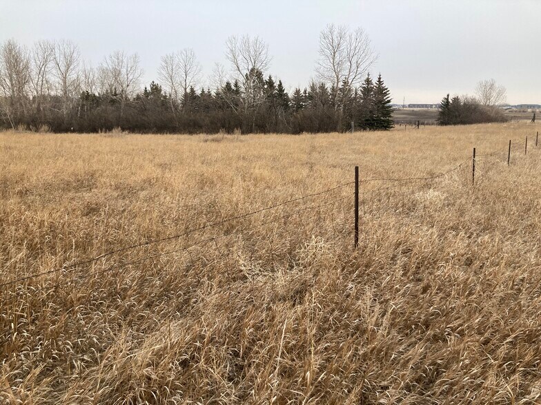 More Photos Of 2703 30th Ave NW, Minot Land For Sale