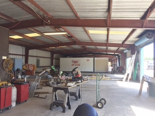 More Photos Of 2810 Maine Ave, Lakeland Warehouse For Sale
