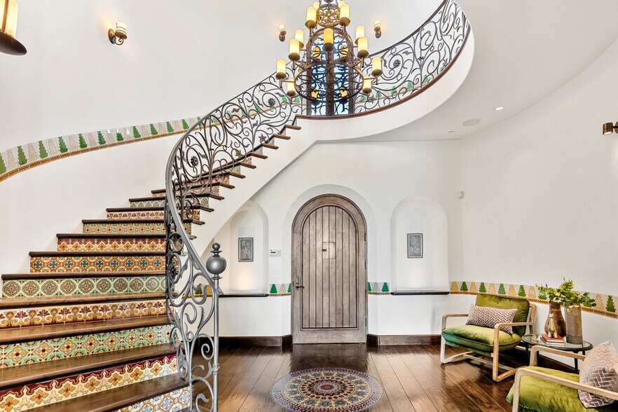 More Photos Of 6914 Solano Verde Dr, Somis Movie Radio TVStudio For Sale