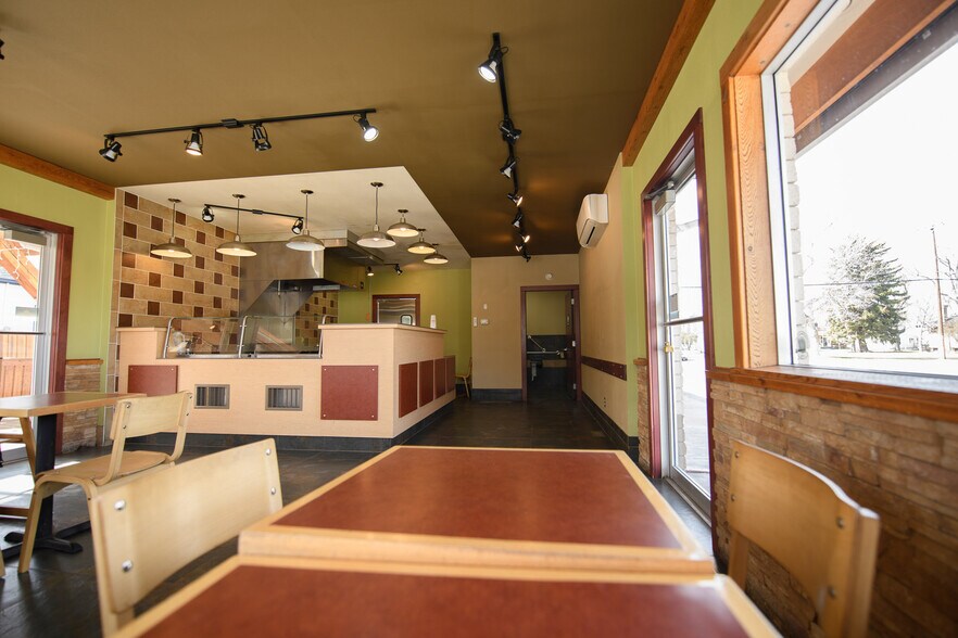 More Photos Of 613 S Atlantic St, Dillon Freestanding For Sale
