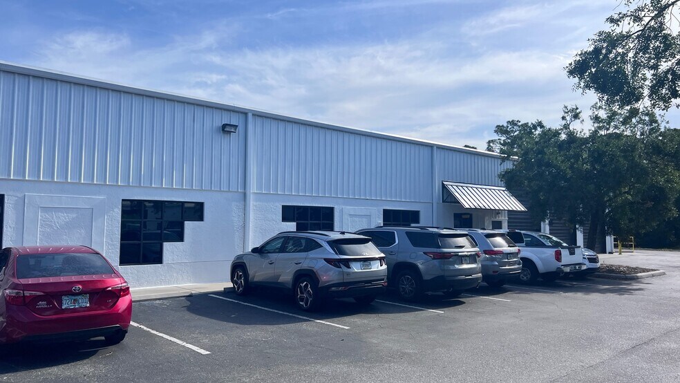 More Photos Of 6225 E 21st St, Bradenton Industrial For Sale
