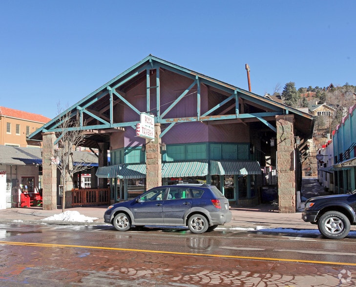 More Photos Of 924 Manitou Ave, Manitou Springs Bar For Sale