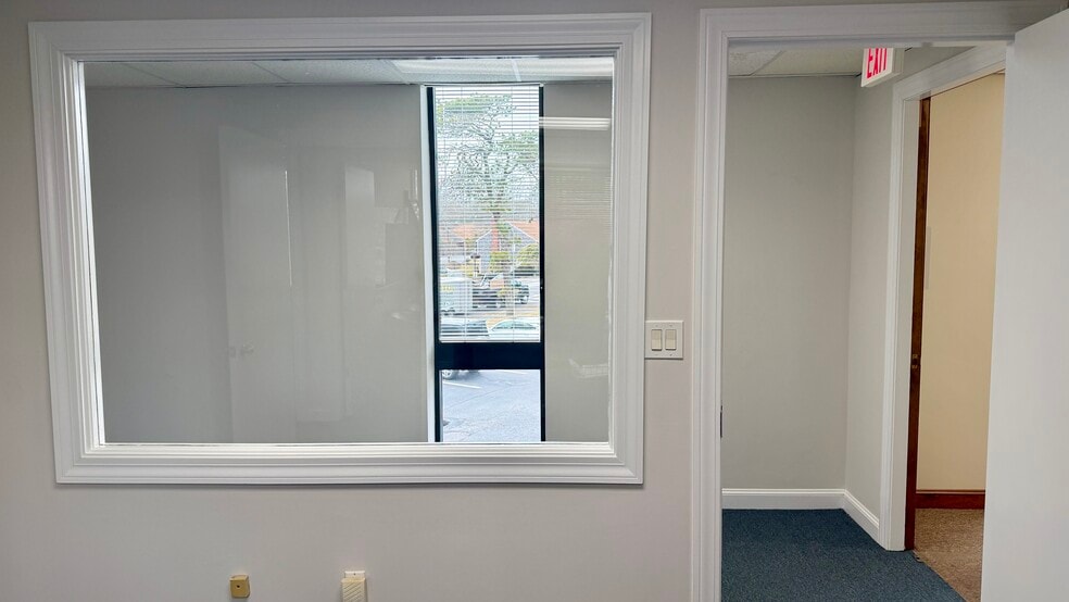 More Photos Of 218 W Main St, Hyannis Medical For Sale