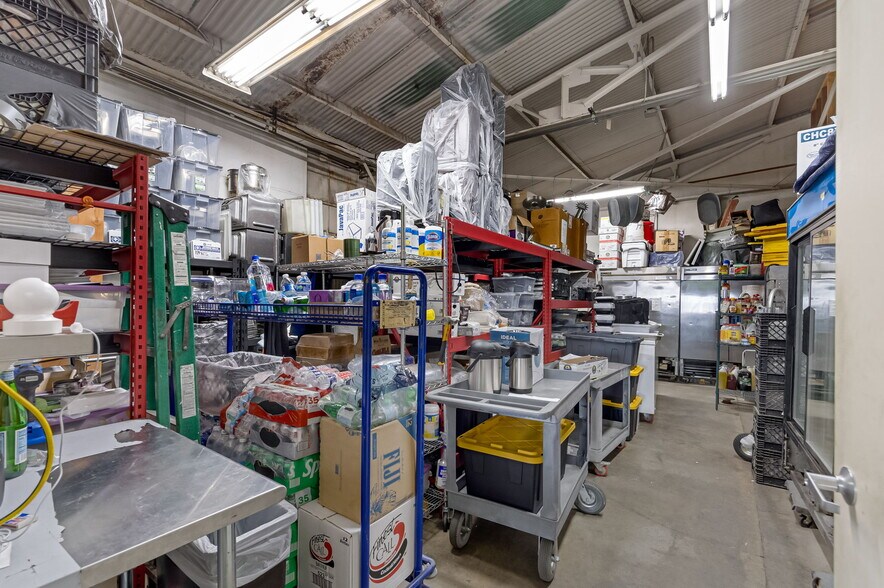 More Photos Of 5524-5536 Satsuma Ave, North Hollywood Food Processing For Sale