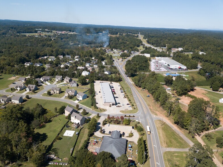 More Photos Of 10 Hamilton Blvd NW, Cartersville Storefront For Lease