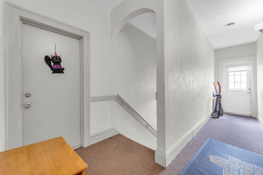 More Photos Of 13701 Madison Ave, Lakewood Apartments For Sale